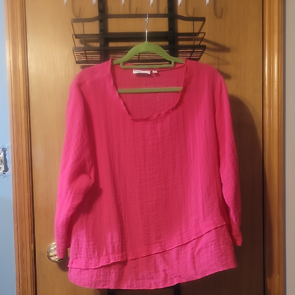 Habitat Bold Pink Women's Blouse